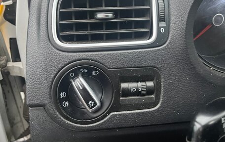 Volkswagen Polo VI (EU Market), 2014 год, 450 000 рублей, 14 фотография