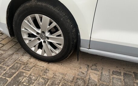 Volkswagen Polo VI (EU Market), 2014 год, 450 000 рублей, 18 фотография