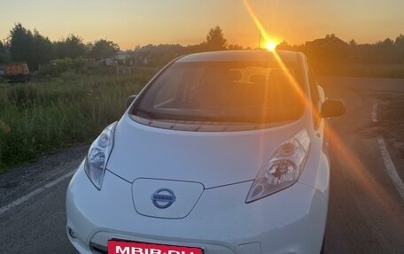 Nissan Leaf I, 2016 год, 1 650 000 рублей, 5 фотография