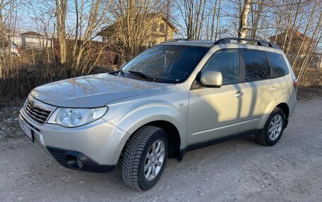 Subaru Forester, 2010 год, 850 000 рублей, 11 фотография