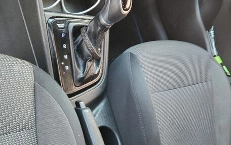 Hyundai Solaris II рестайлинг, 2017 год, 820 000 рублей, 17 фотография