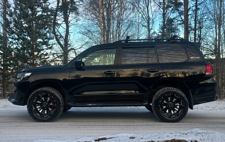 Toyota Land Cruiser 200, 2018 год, 8 500 000 рублей, 2 фотография