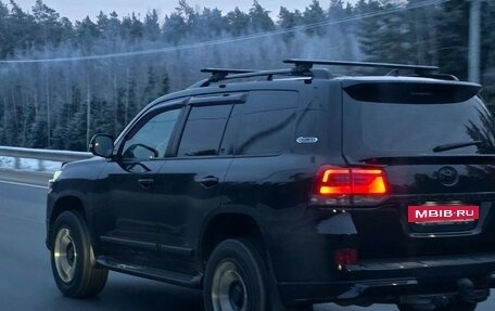 Toyota Land Cruiser 200, 2018 год, 8 500 000 рублей, 7 фотография