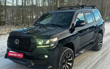 Toyota Land Cruiser 200, 2018 год, 8 500 000 рублей, 5 фотография