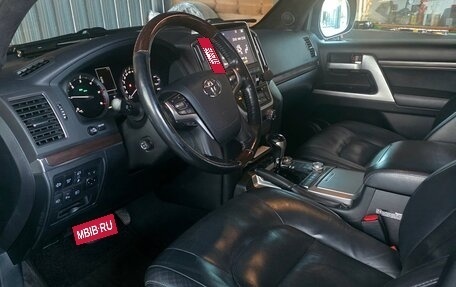 Toyota Land Cruiser 200, 2018 год, 8 500 000 рублей, 12 фотография