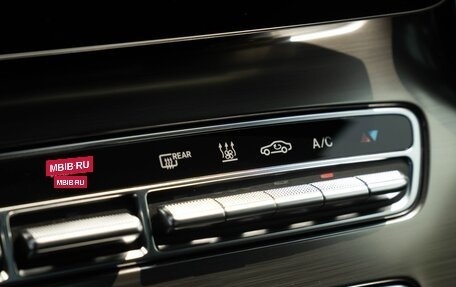 Mercedes-Benz V-Класс, 2023 год, 10 900 000 рублей, 15 фотография