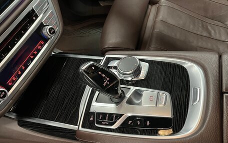 BMW 7 серия, 2018 год, 4 500 000 рублей, 14 фотография