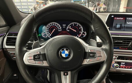 BMW 7 серия, 2018 год, 4 500 000 рублей, 9 фотография