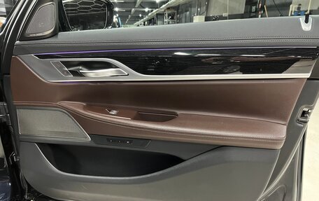 BMW 7 серия, 2018 год, 4 500 000 рублей, 20 фотография
