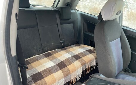 Ford Fiesta, 2006 год, 300 000 рублей, 8 фотография