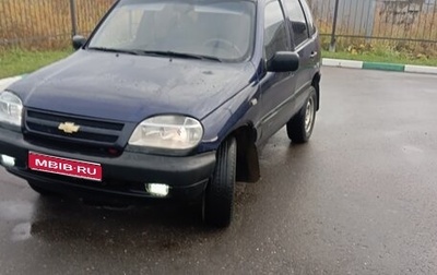 Chevrolet Niva I рестайлинг, 2004 год, 320 000 рублей, 1 фотография