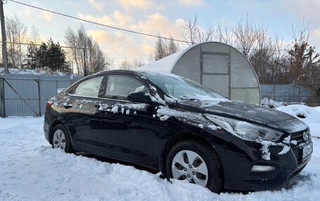 Hyundai Solaris II рестайлинг, 2018 год, 1 300 000 рублей, 2 фотография