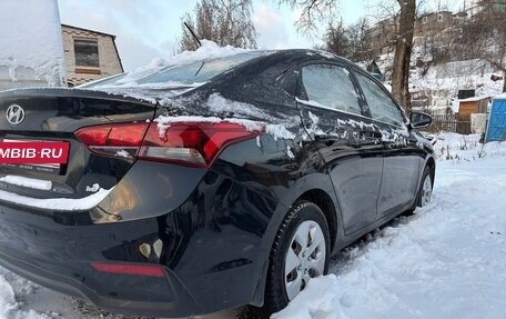 Hyundai Solaris II рестайлинг, 2018 год, 1 300 000 рублей, 6 фотография