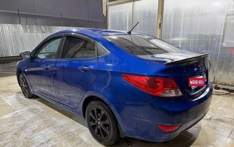 Hyundai Solaris II рестайлинг, 2013 год, 750 000 рублей, 16 фотография