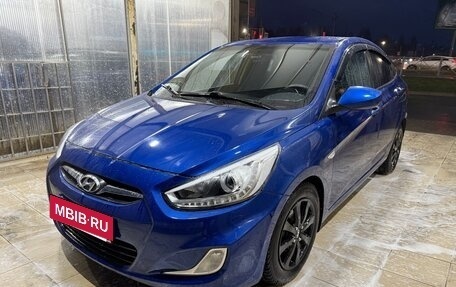 Hyundai Solaris II рестайлинг, 2013 год, 750 000 рублей, 13 фотография