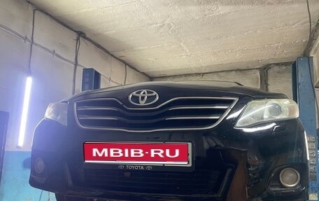 Toyota Camry, 2010 год, 1 000 000 рублей, 1 фотография