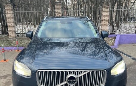 Volvo XC90 II рестайлинг, 2018 год, 3 200 000 рублей, 1 фотография