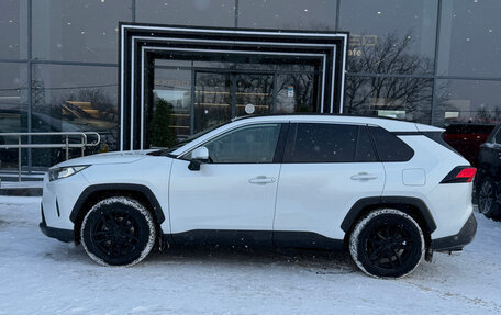 Toyota RAV4, 2021 год, 3 720 000 рублей, 5 фотография