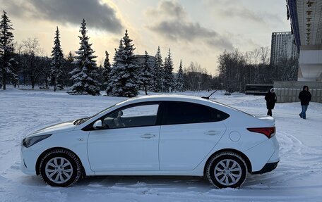 Hyundai Solaris II рестайлинг, 2020 год, 1 600 000 рублей, 9 фотография