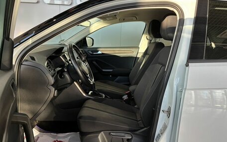 Volkswagen T-Roc I, 2019 год, 1 999 000 рублей, 11 фотография