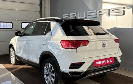 Volkswagen T-Roc I, 2019 год, 1 999 000 рублей, 5 фотография