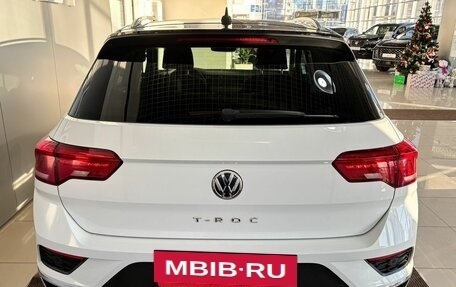 Volkswagen T-Roc I, 2019 год, 1 999 000 рублей, 7 фотография