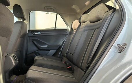 Volkswagen T-Roc I, 2019 год, 1 999 000 рублей, 12 фотография