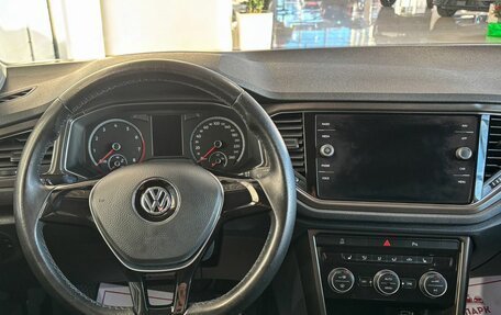 Volkswagen T-Roc I, 2019 год, 1 999 000 рублей, 17 фотография