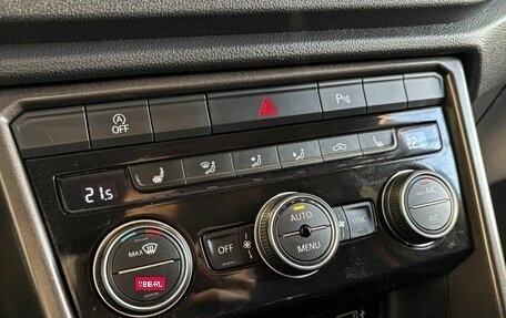 Volkswagen T-Roc I, 2019 год, 1 999 000 рублей, 19 фотография