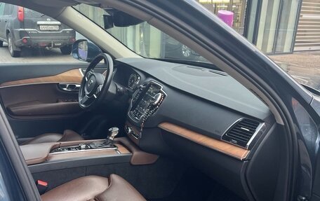 Volvo XC90 II рестайлинг, 2018 год, 3 200 000 рублей, 13 фотография