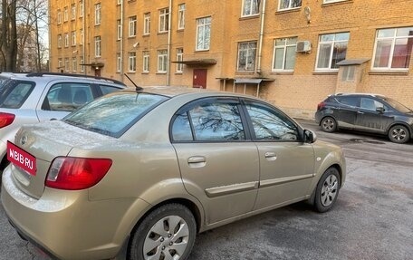 KIA Rio II, 2011 год, 700 000 рублей, 4 фотография