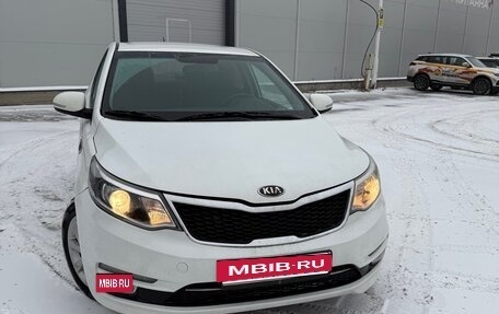 KIA Rio III рестайлинг, 2015 год, 820 000 рублей, 3 фотография