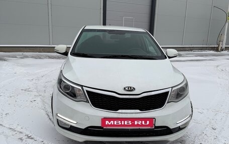 KIA Rio III рестайлинг, 2015 год, 820 000 рублей, 14 фотография