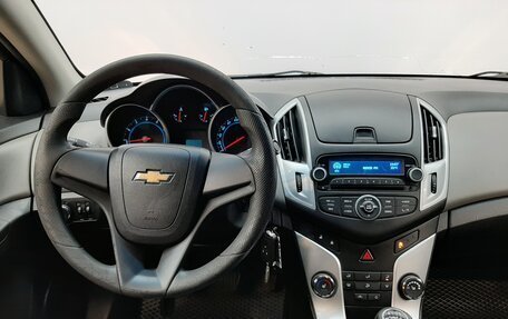 Chevrolet Cruze II, 2015 год, 645 000 рублей, 15 фотография