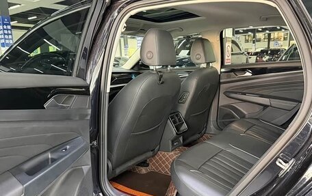 Volkswagen Passat B8 рестайлинг, 2021 год, 2 140 000 рублей, 8 фотография