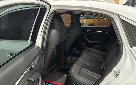 Audi A3, 2022 год, 2 300 000 рублей, 13 фотография