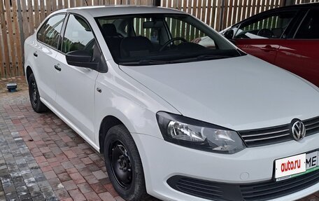 Volkswagen Polo VI (EU Market), 2014 год, 810 000 рублей, 1 фотография