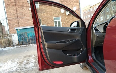 Hyundai Tucson III, 2016 год, 2 050 000 рублей, 12 фотография