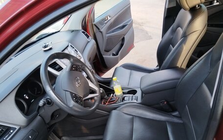 Hyundai Tucson III, 2016 год, 2 050 000 рублей, 17 фотография