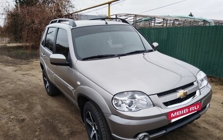 Chevrolet Niva I рестайлинг, 2012 год, 720 000 рублей, 2 фотография