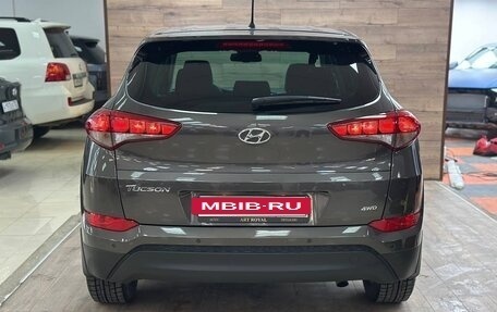 Hyundai Tucson III, 2016 год, 1 990 000 рублей, 6 фотография