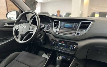 Hyundai Tucson III, 2016 год, 1 990 000 рублей, 21 фотография