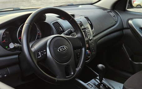 KIA Cerato III, 2010 год, 750 000 рублей, 9 фотография