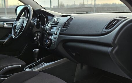 KIA Cerato III, 2010 год, 750 000 рублей, 10 фотография