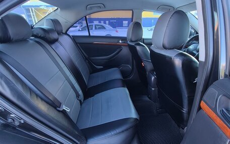 Toyota Avensis III рестайлинг, 2006 год, 690 000 рублей, 9 фотография