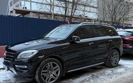 Mercedes-Benz M-Класс, 2015 год, 3 300 000 рублей, 3 фотография