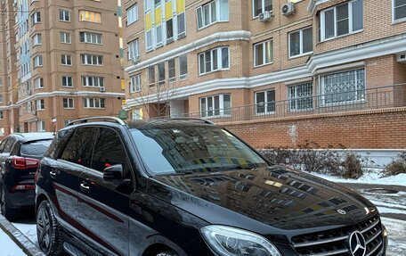 Mercedes-Benz M-Класс, 2015 год, 3 300 000 рублей, 4 фотография