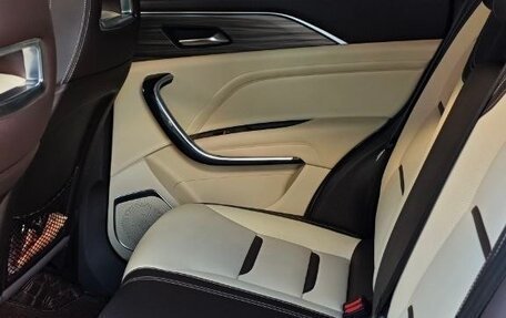 FAW Bestune T77, 2020 год, 1 500 000 рублей, 3 фотография