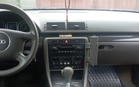 Audi A4, 2002 год, 370 000 рублей, 5 фотография