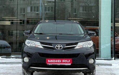 Toyota RAV4, 2013 год, 1 840 000 рублей, 2 фотография